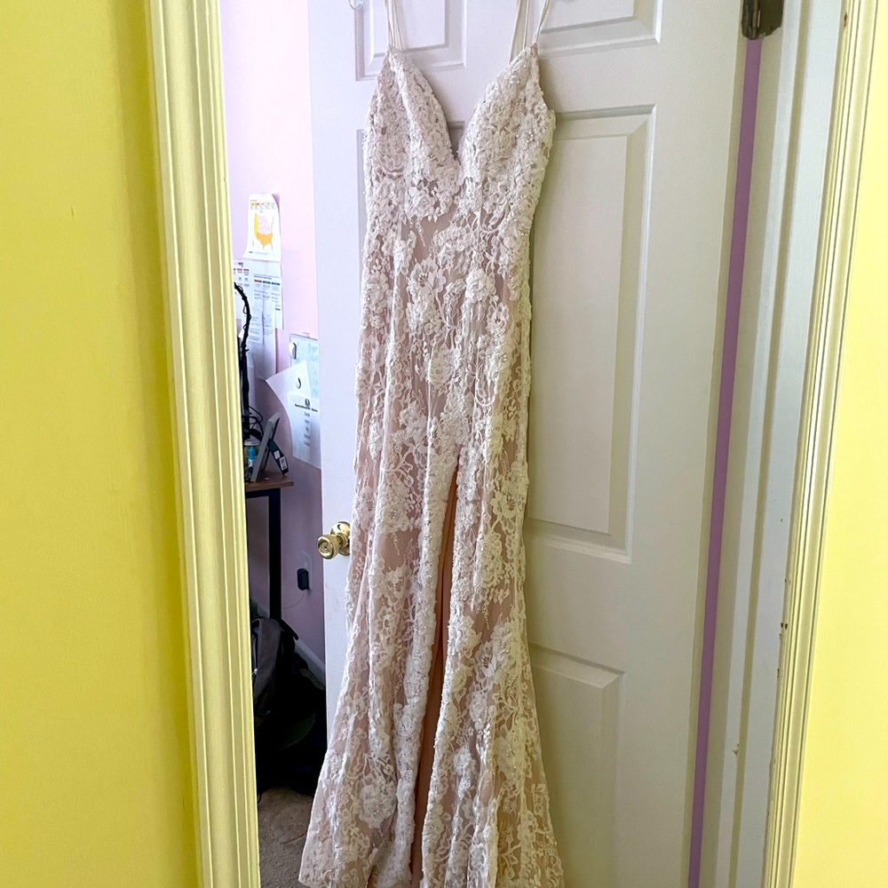 NWOT! Sherri Hill formal dress. Size 8. Cream color. Side slit. Never worn!